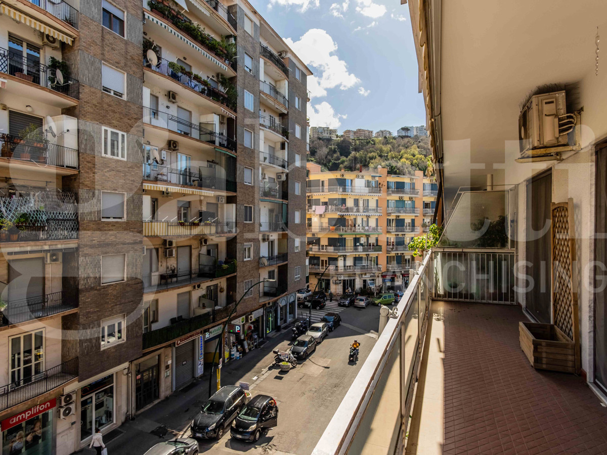 Foto 6 di 31 - Appartamento in affitto a Napoli