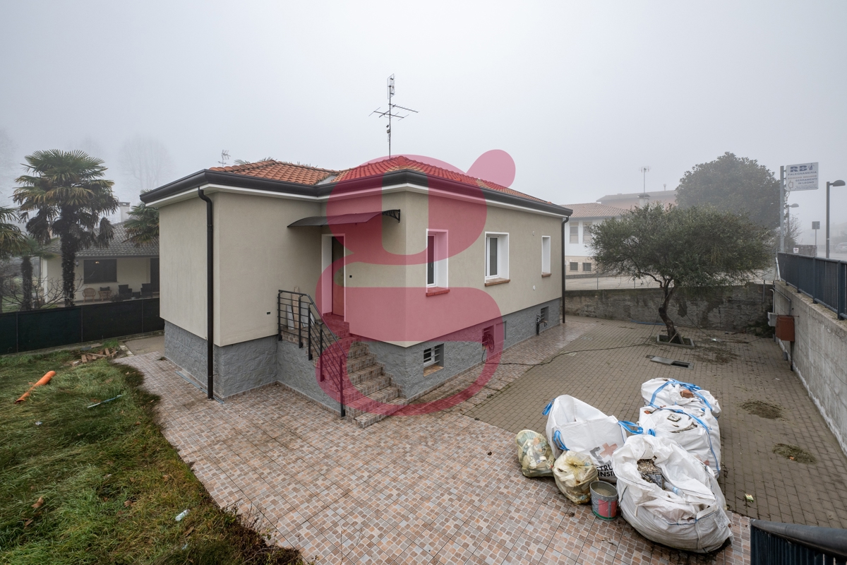 Foto 3 di 9 - Villa in vendita a Anguillara Veneta