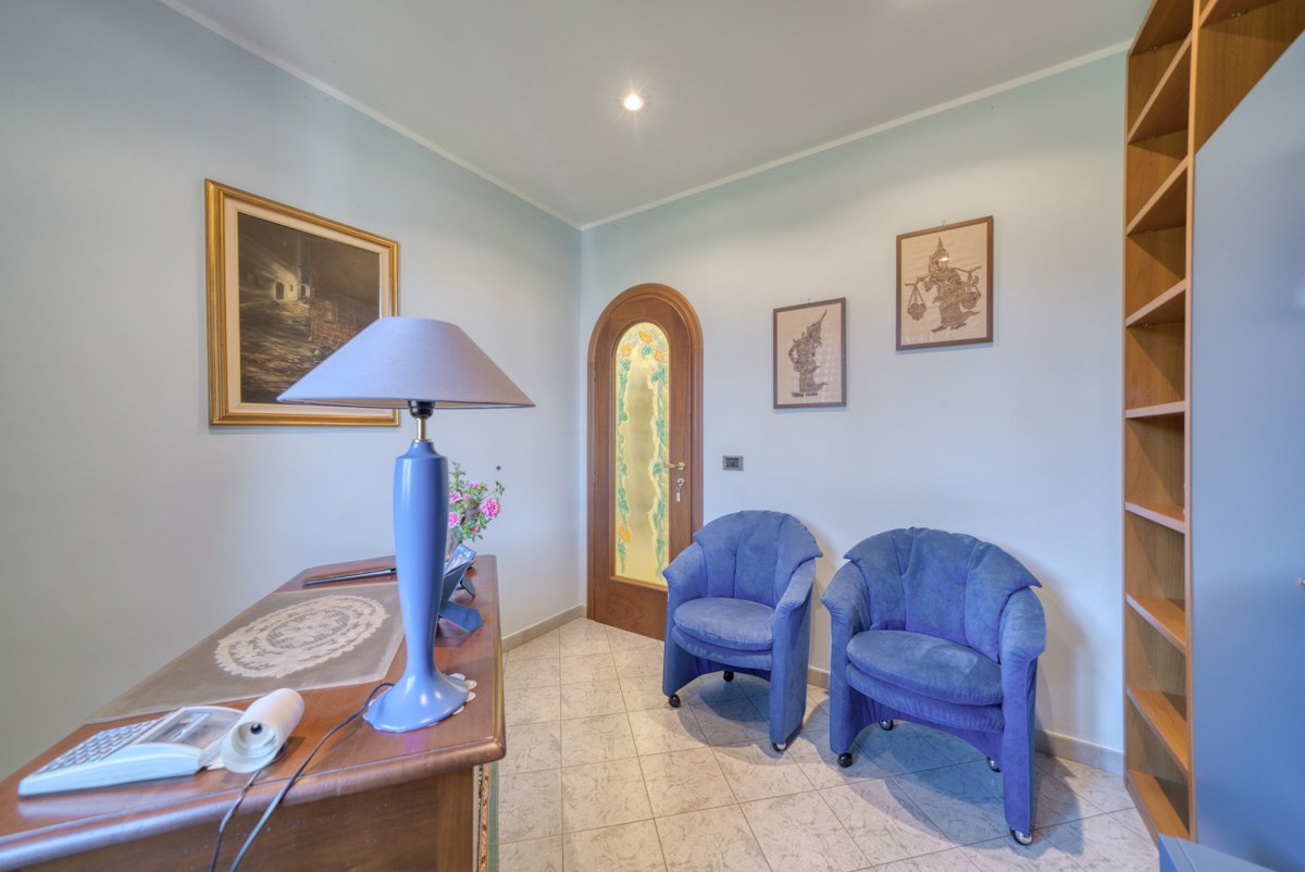 Foto 17 di 50 - Villa in vendita a Druento