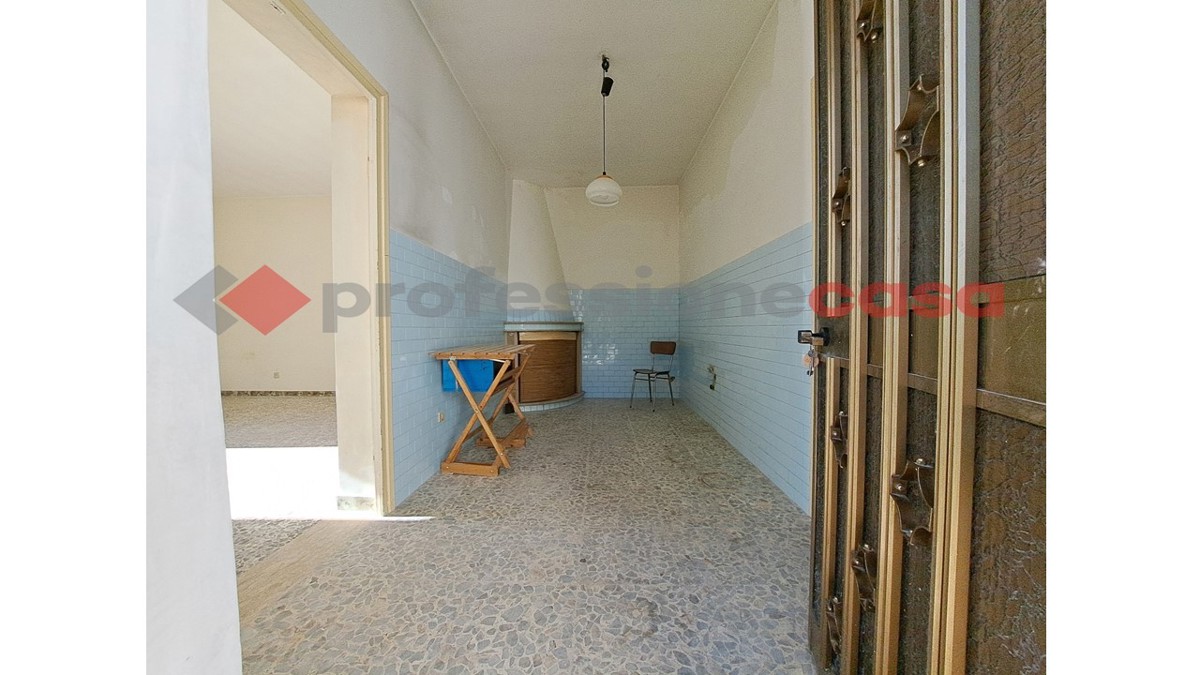 Foto 2 di 11 - Casa indipendente in vendita a Castelliri