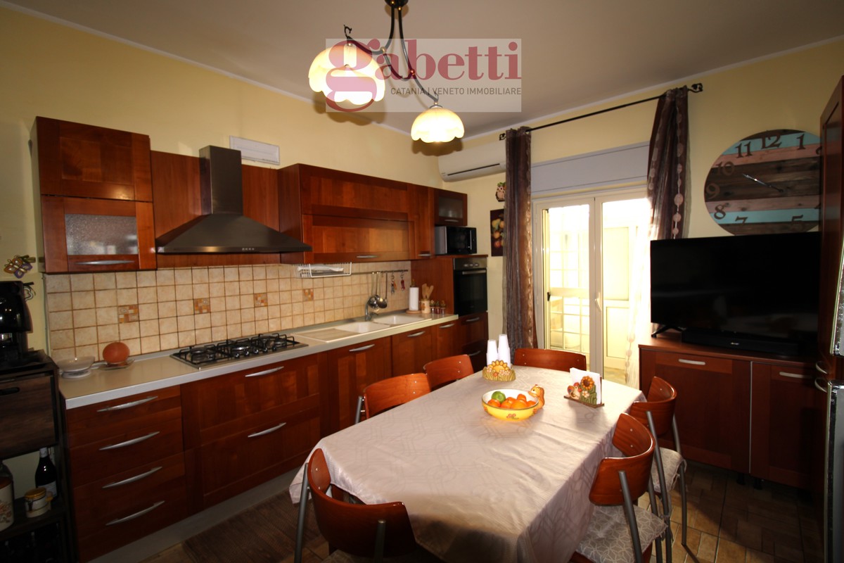 Foto 18 di 19 - Appartamento in vendita a Catania