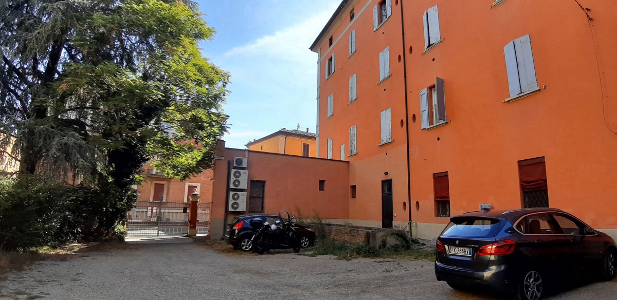 Foto 11 di 15 - Appartamento in vendita a Bologna