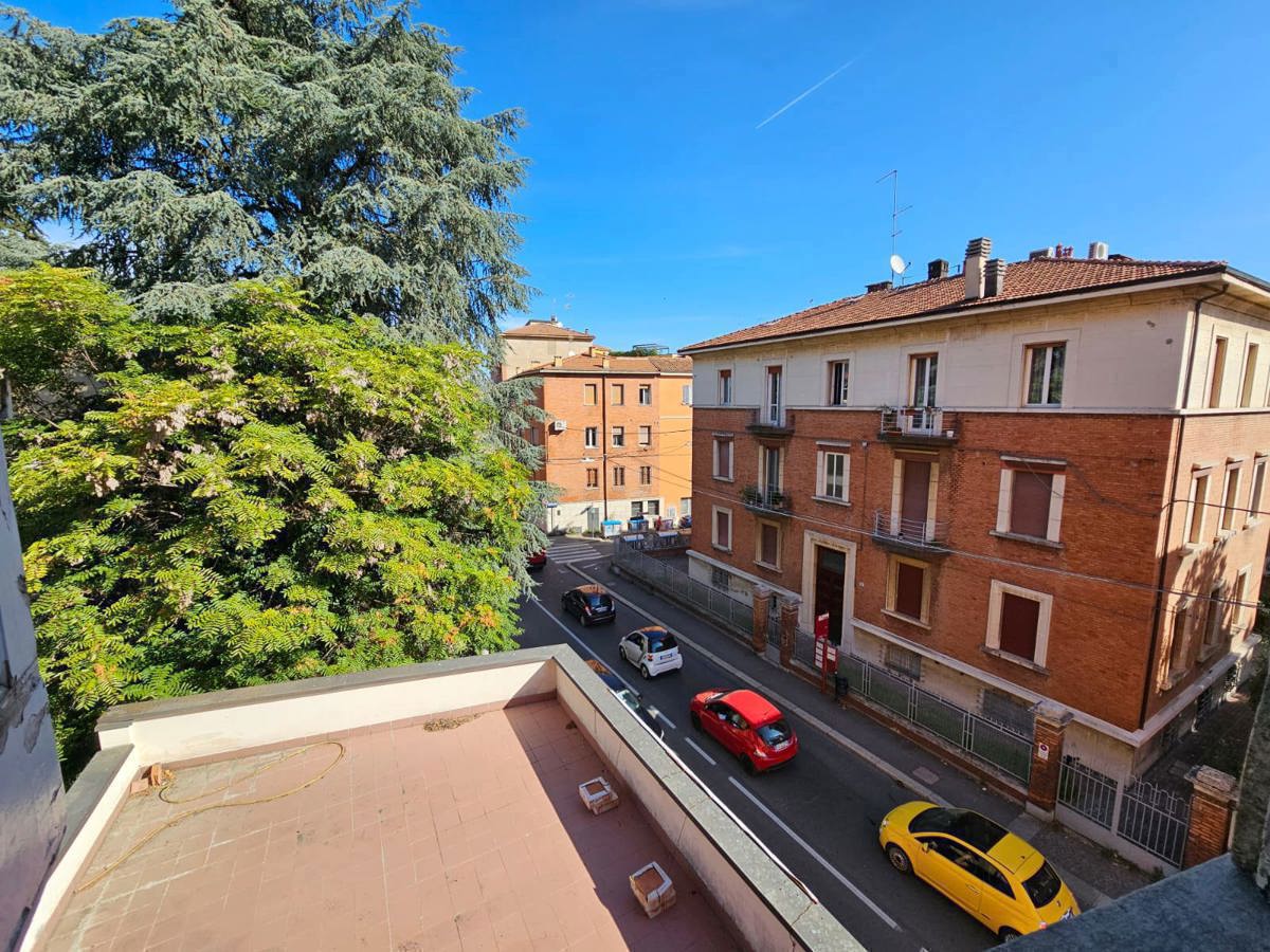 Foto 7 di 15 - Appartamento in vendita a Bologna