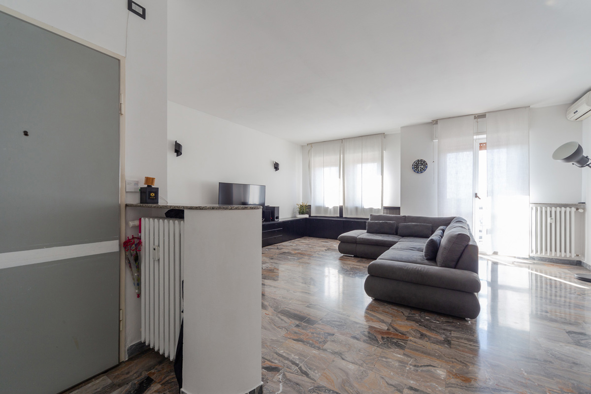 Foto 3 di 31 - Appartamento in vendita a Milano