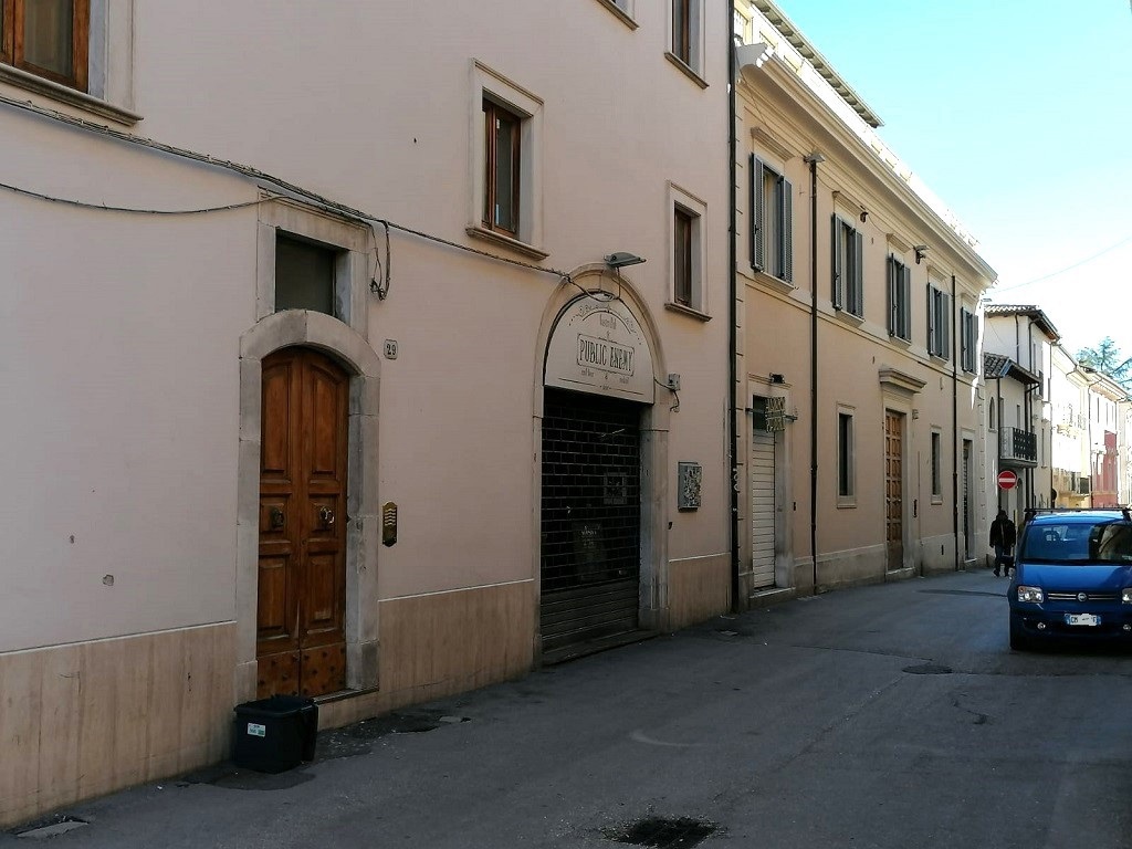 Foto 2 di 14 - Appartamento in vendita a L'Aquila