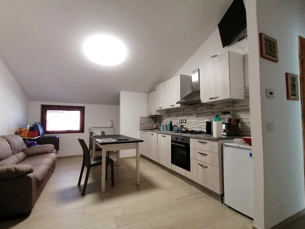 Foto 3 di 14 - Appartamento in vendita a L'Aquila