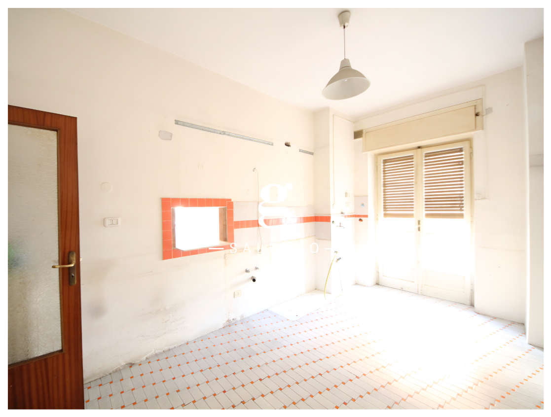 Foto 10 di 24 - Appartamento in vendita a Salerno