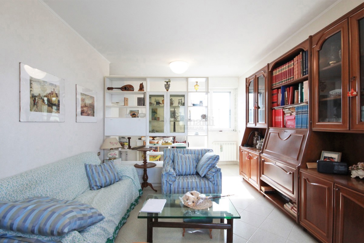 Foto 3 di 11 - Appartamento in vendita a Genova