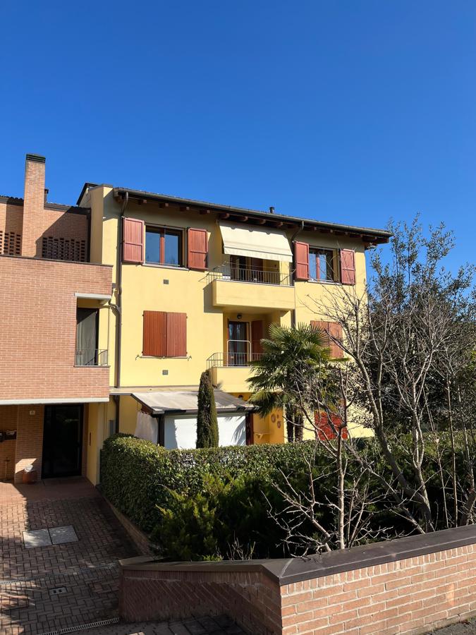 Foto 2 di 29 - Appartamento in vendita a Monte San Pietro