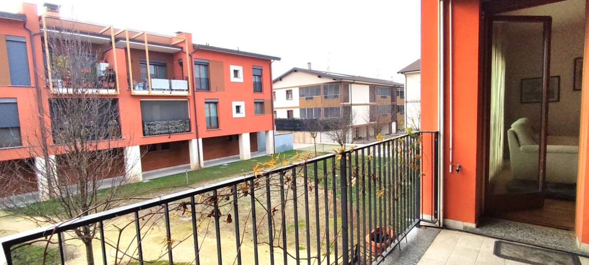 Foto 10 di 21 - Appartamento in vendita a Siziano