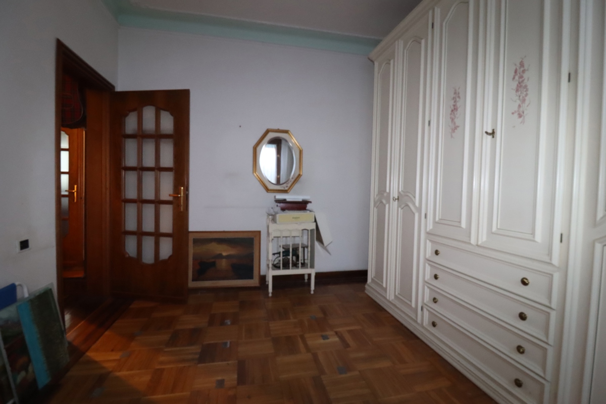 Foto 10 di 15 - Appartamento in vendita a La Spezia