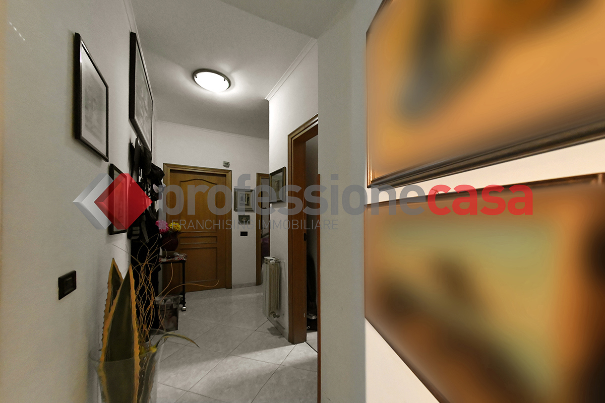 Foto 1 di 25 - Appartamento in vendita a San Nicola La Strada