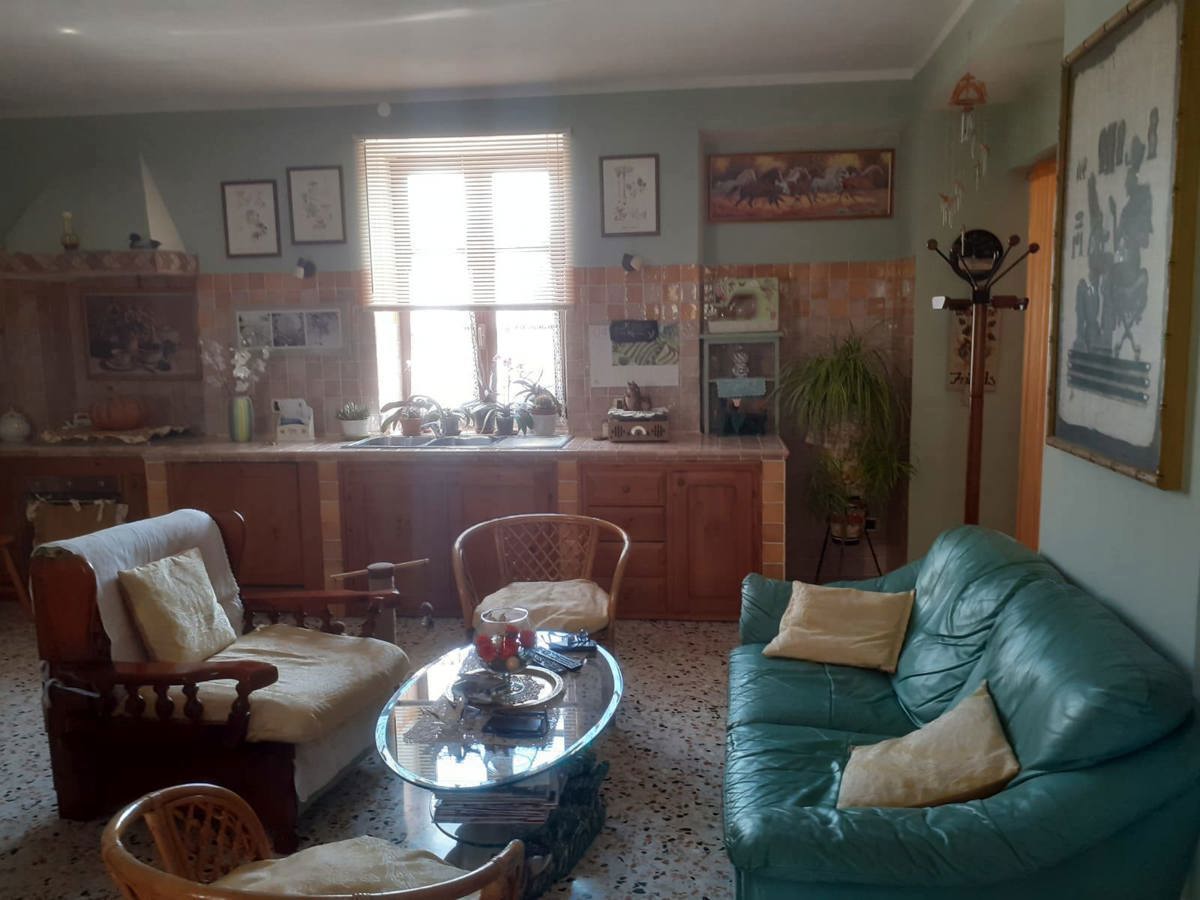 Foto 20 di 20 - Casa indipendente in vendita a Mombello Monferrato