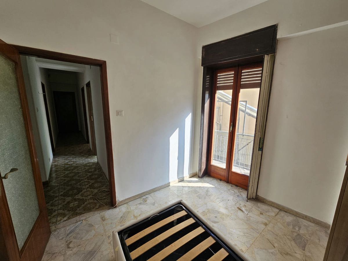 Foto 18 di 20 - Appartamento in vendita a Messina
