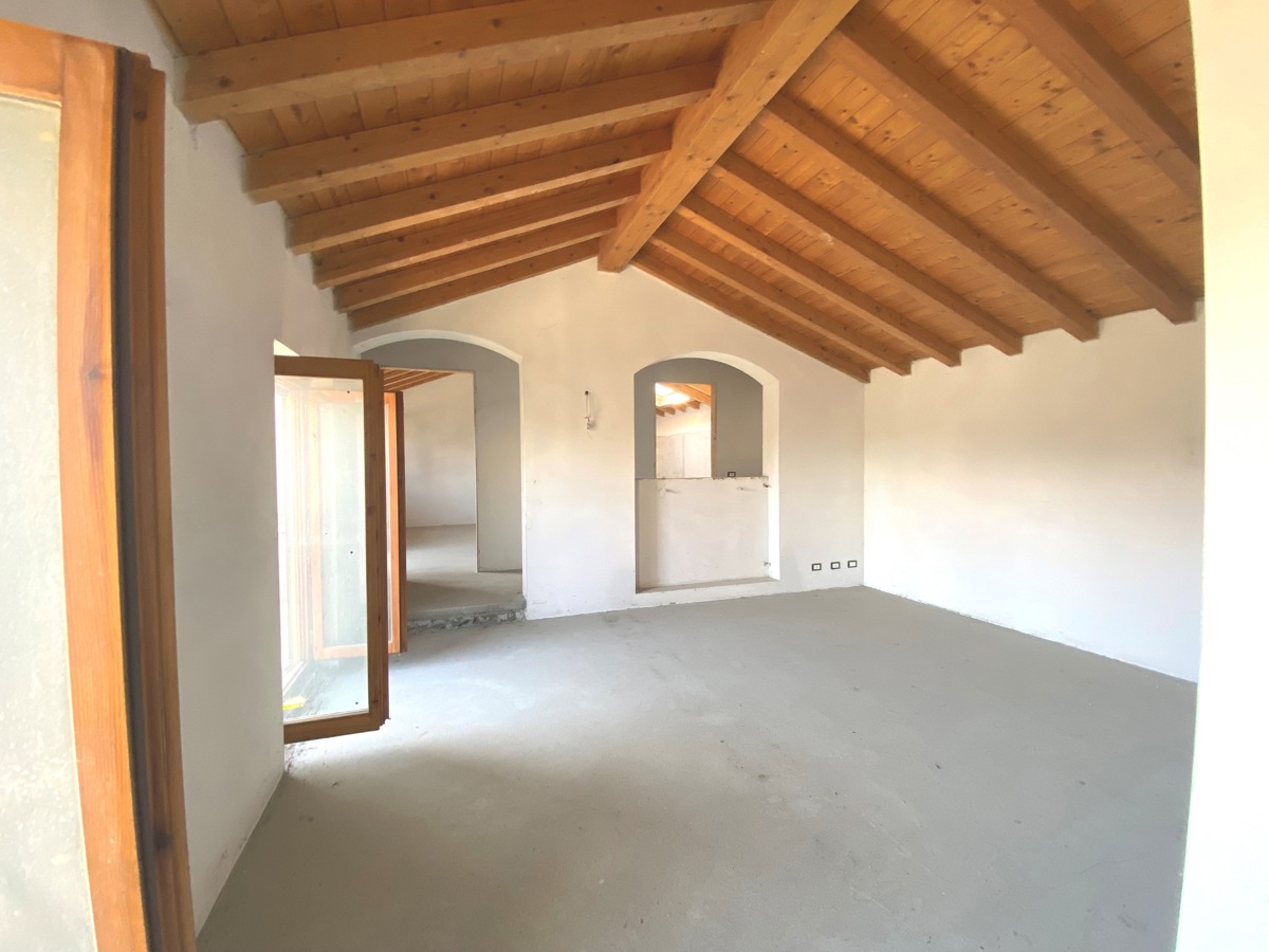 Foto 3 di 33 - Appartamento in vendita a Castell'Arquato