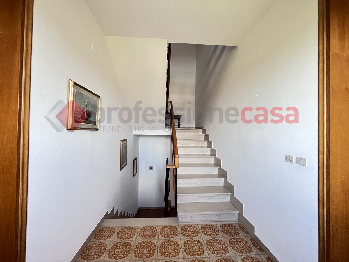 Foto 15 di 30 - Villa in vendita a Crespina Lorenzana