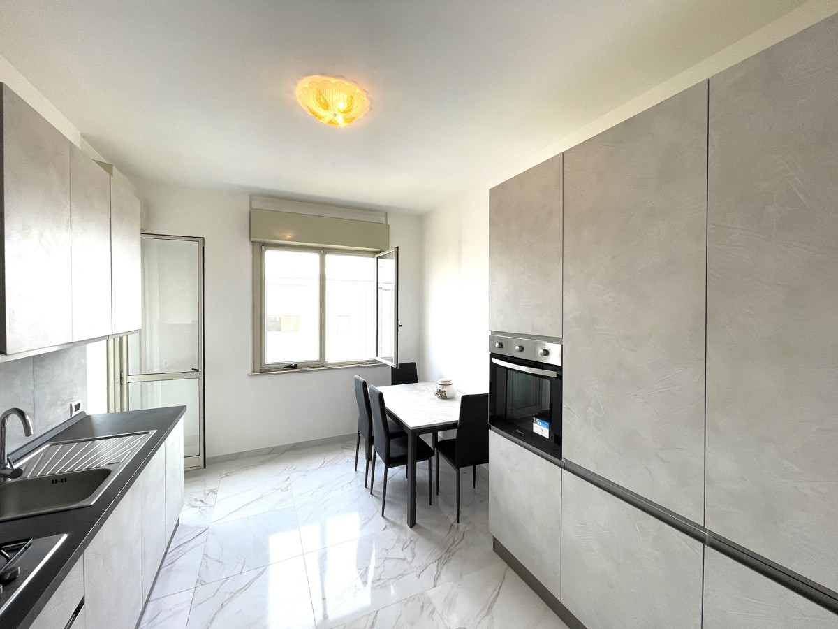 Foto 14 di 40 - Appartamento in vendita a Roma