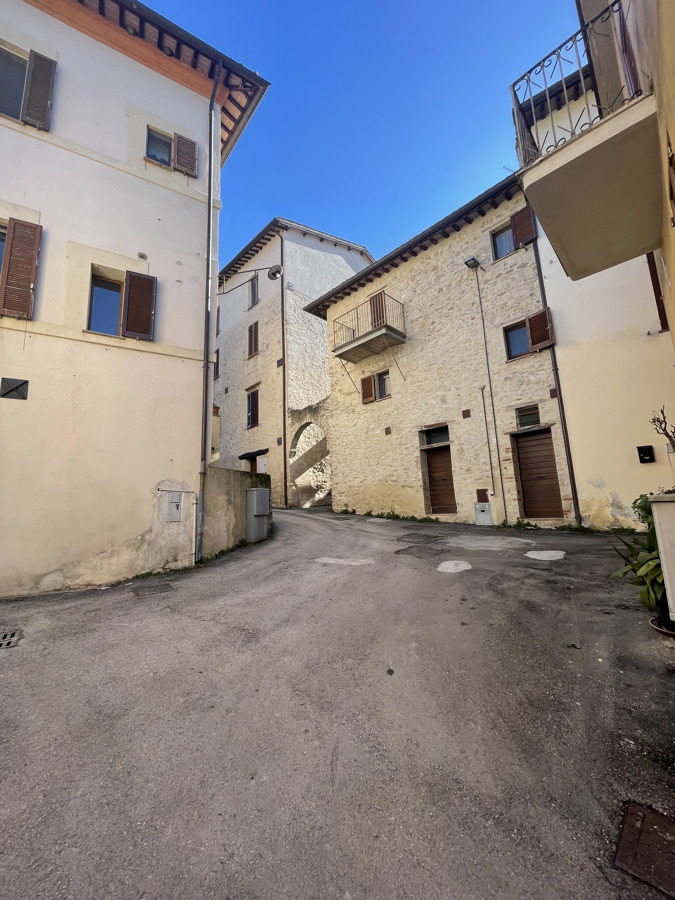 Foto 17 di 17 - Appartamento in vendita a Foligno