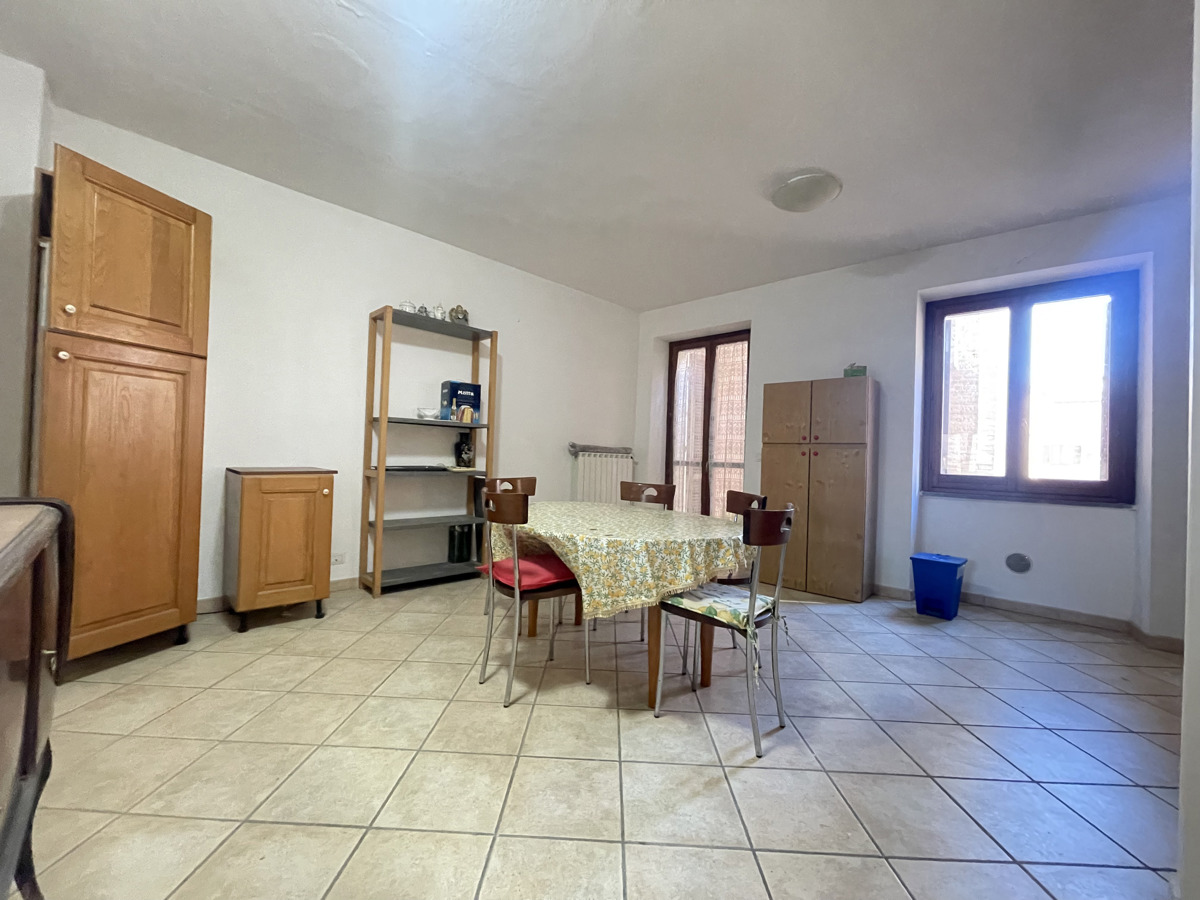 Foto 1 di 17 - Appartamento in vendita a Foligno