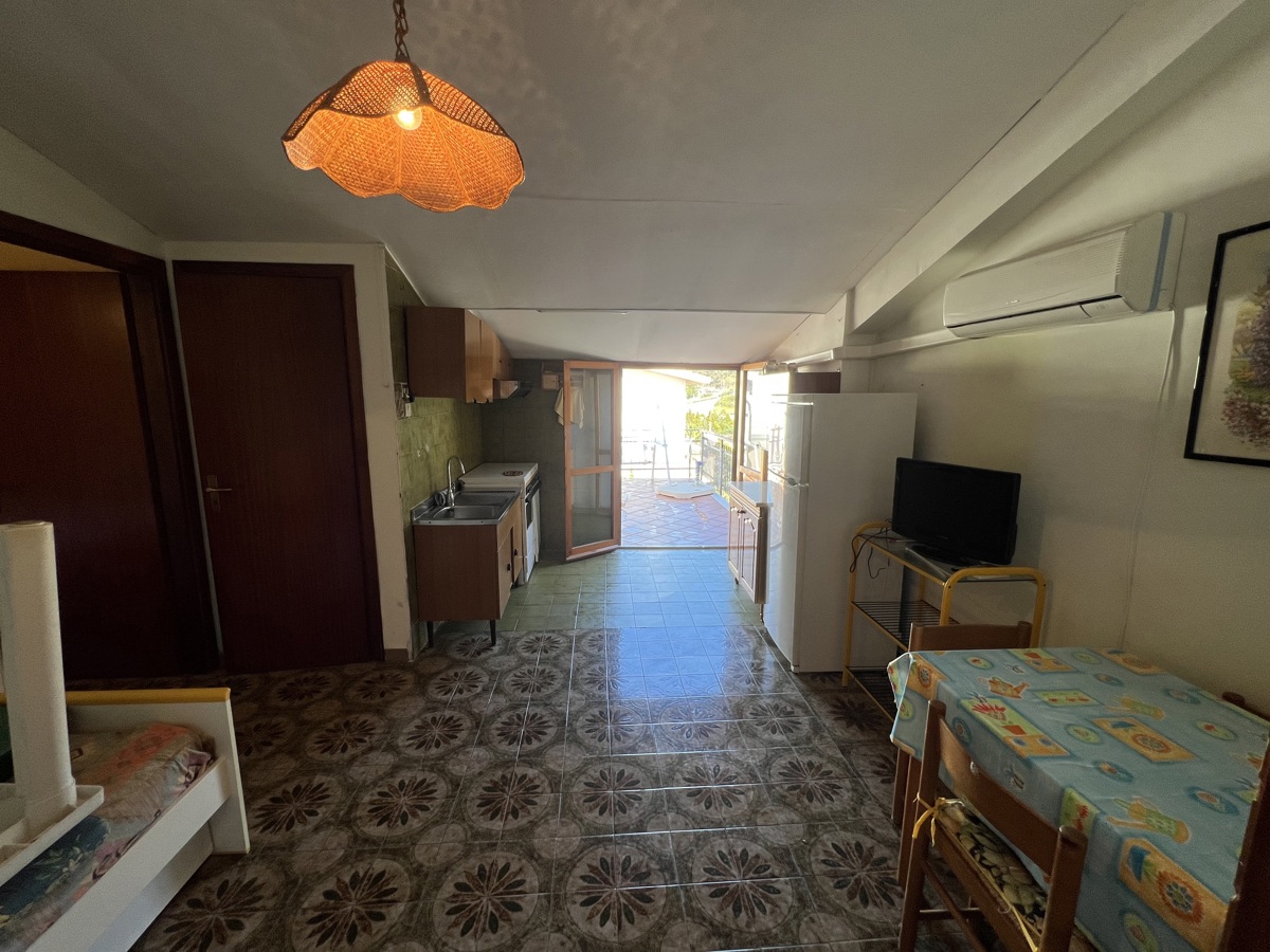 Foto 16 di 50 - Appartamento in vendita a Falconara Albanese