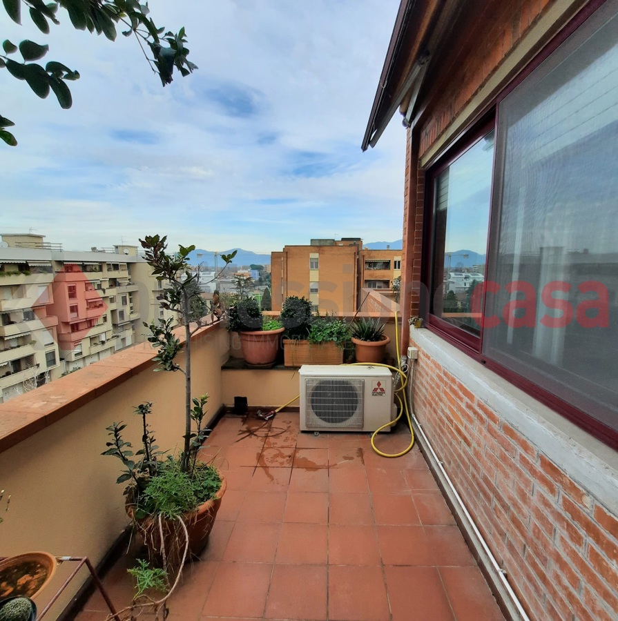 Foto 26 di 29 - Appartamento in vendita a Pisa