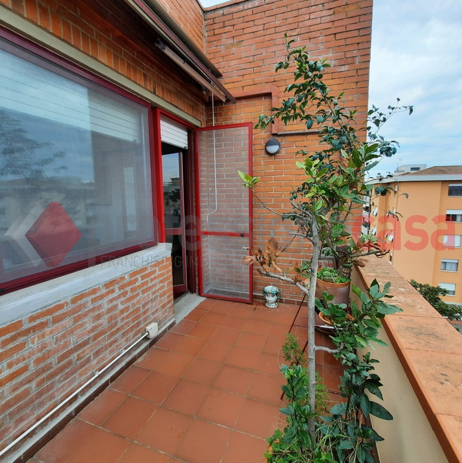 Foto 25 di 29 - Appartamento in vendita a Pisa