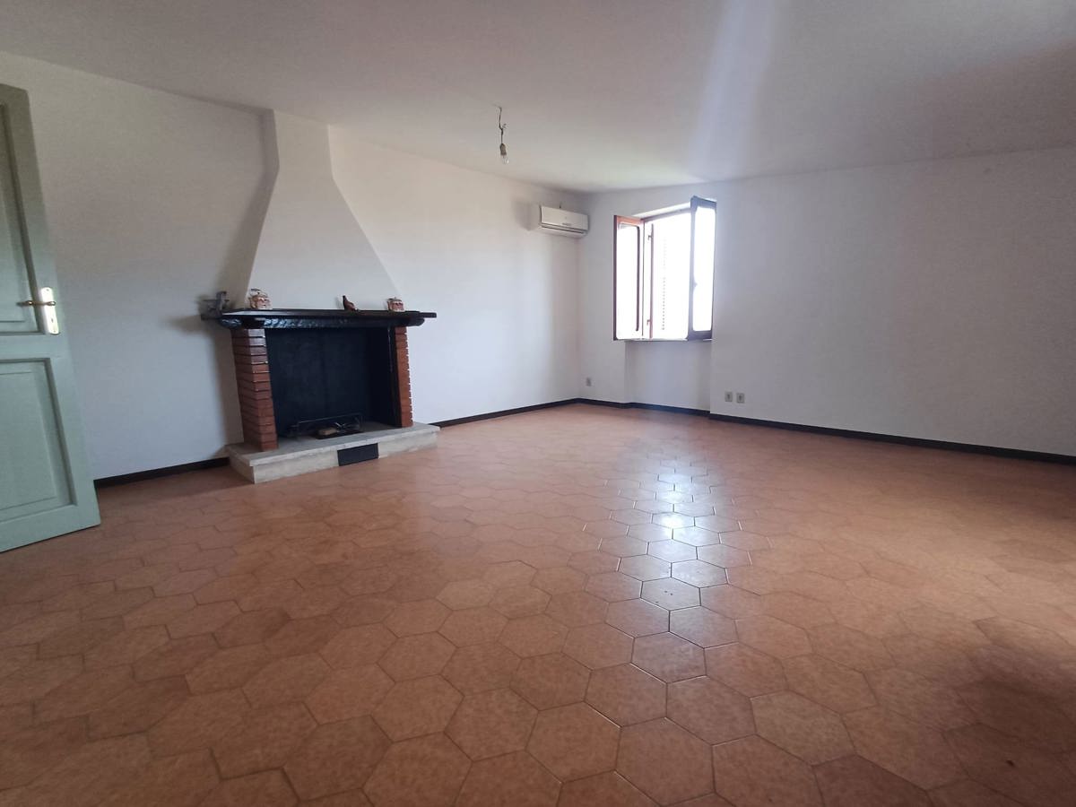 Foto 3 di 18 - Appartamento in vendita a Pofi