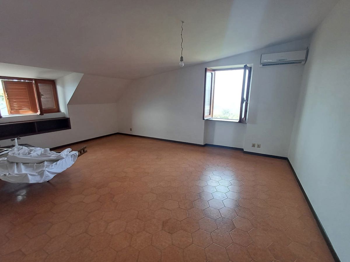 Foto 11 di 18 - Appartamento in vendita a Pofi