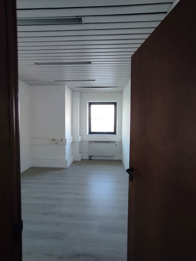 Foto 2 di 21 - Ufficio in affitto a Trezzano sul Naviglio