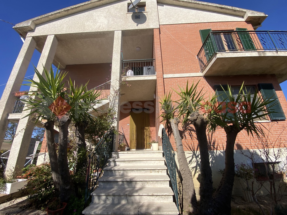 Foto 38 di 53 - Villa a schiera in vendita a Recanati