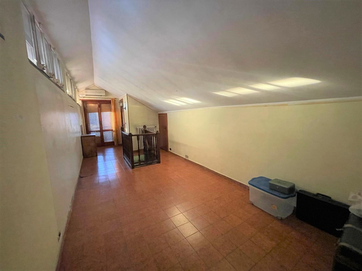 Foto 18 di 35 - Casa indipendente in vendita a Grugliasco
