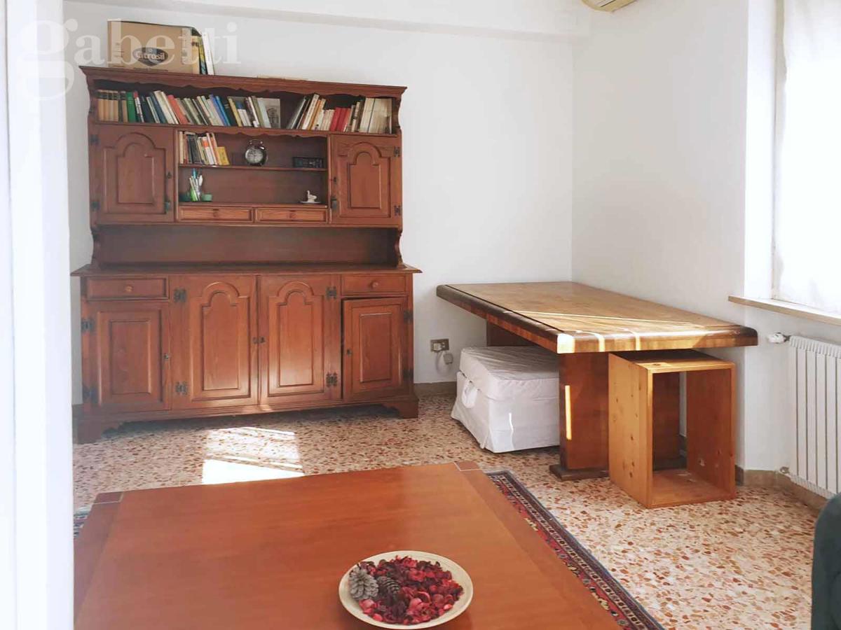 Foto 7 di 9 - Appartamento in vendita a Senigallia