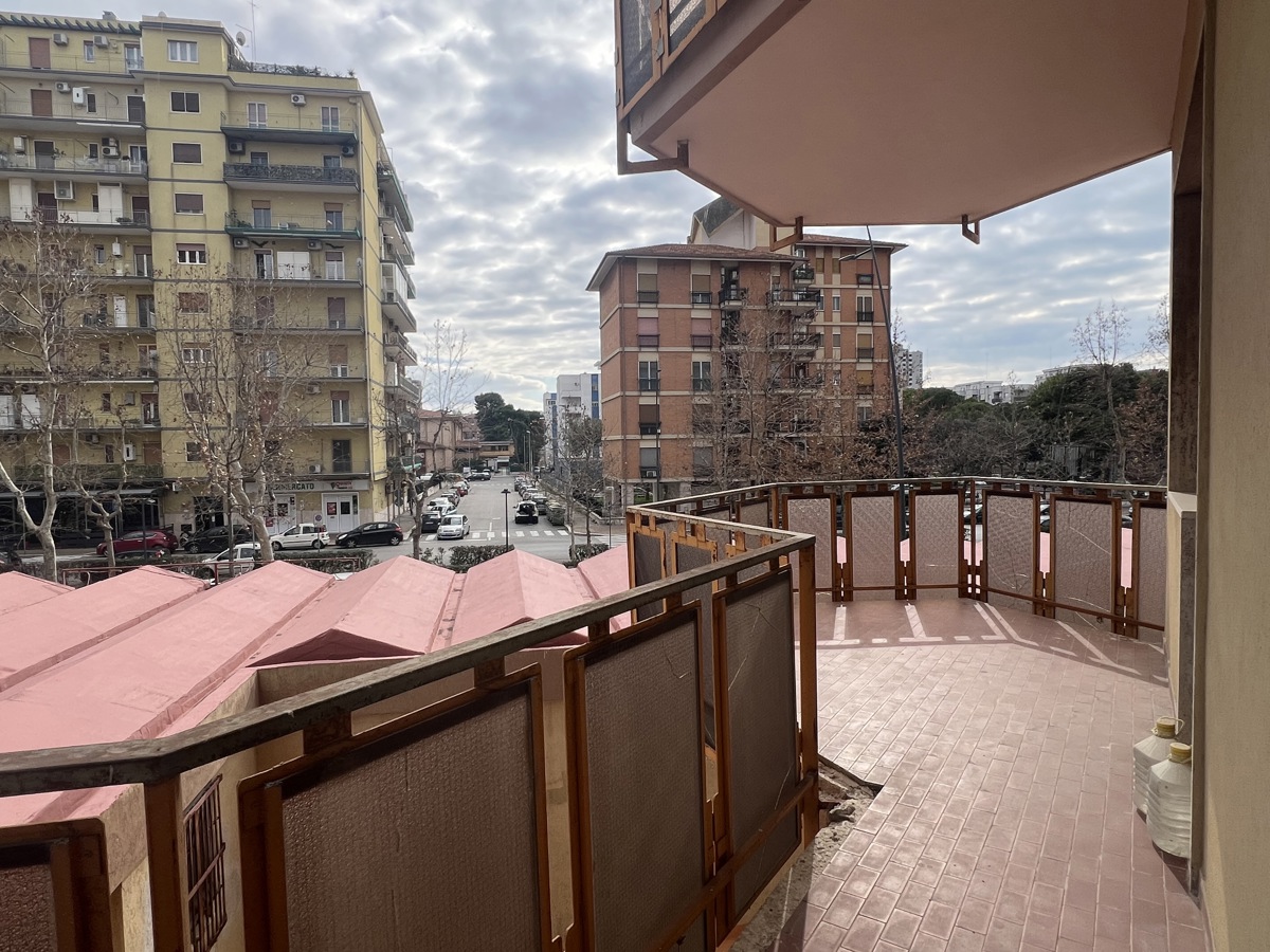 Foto 19 di 21 - Appartamento in vendita a Taranto