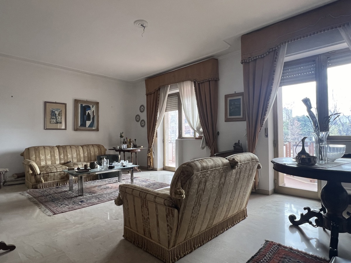 Foto 4 di 21 - Appartamento in vendita a Taranto