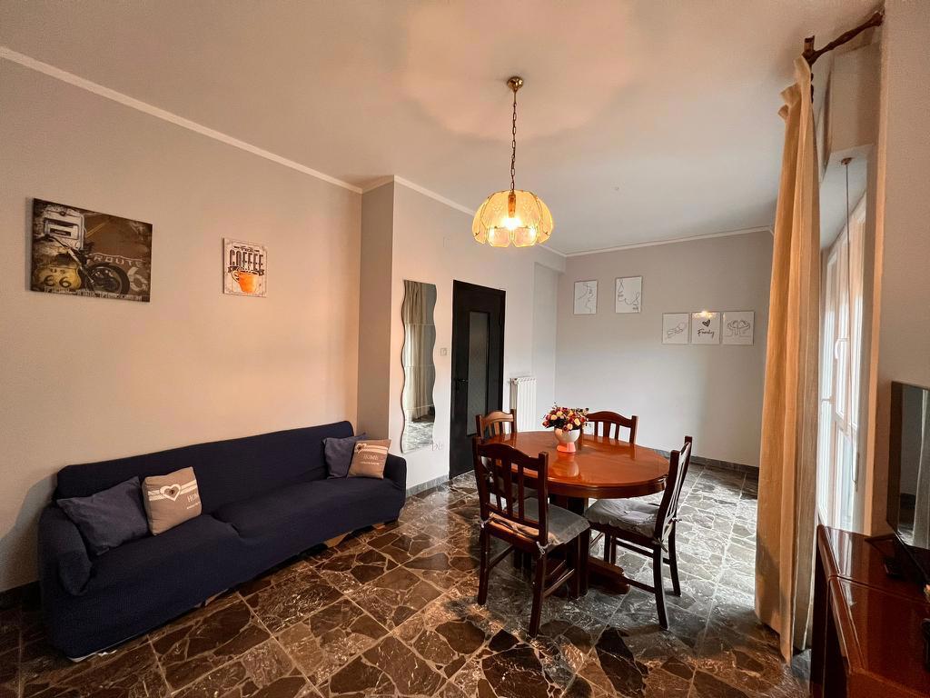 Foto 11 di 12 - Appartamento in affitto a Spoleto