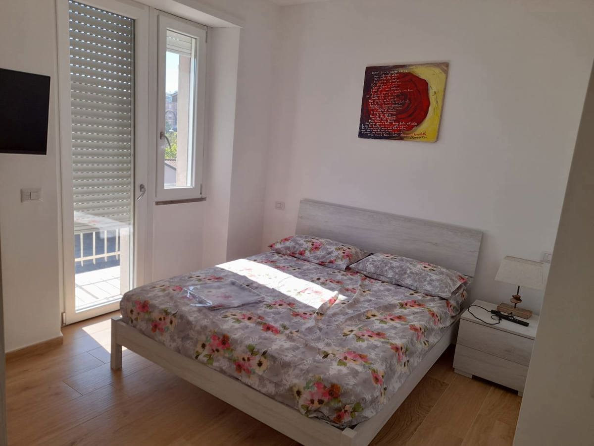 Foto 1 di 17 - Appartamento in affitto a Frosinone