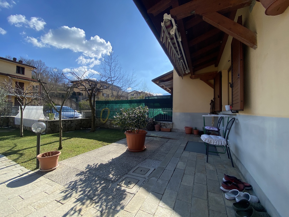 Foto 3 di 20 - Casa indipendente in vendita a Castel di Casio