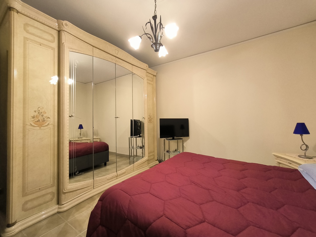 Foto 10 di 16 - Appartamento in vendita a Messina