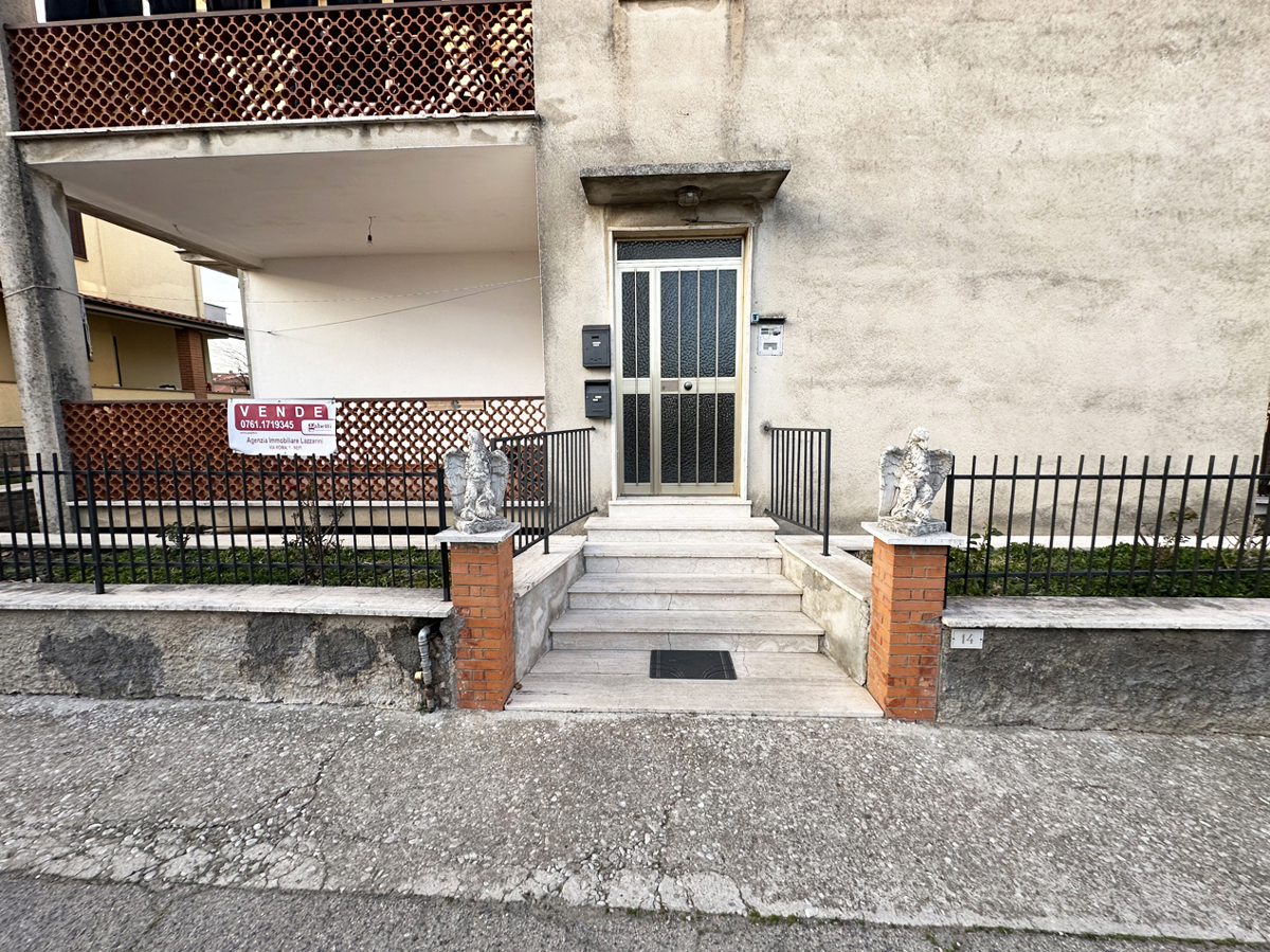 Foto 2 di 16 - Appartamento in vendita a Castel Sant'Elia