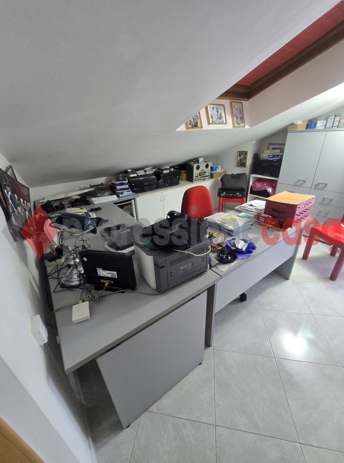Foto 24 di 30 - Appartamento in vendita a Salerno