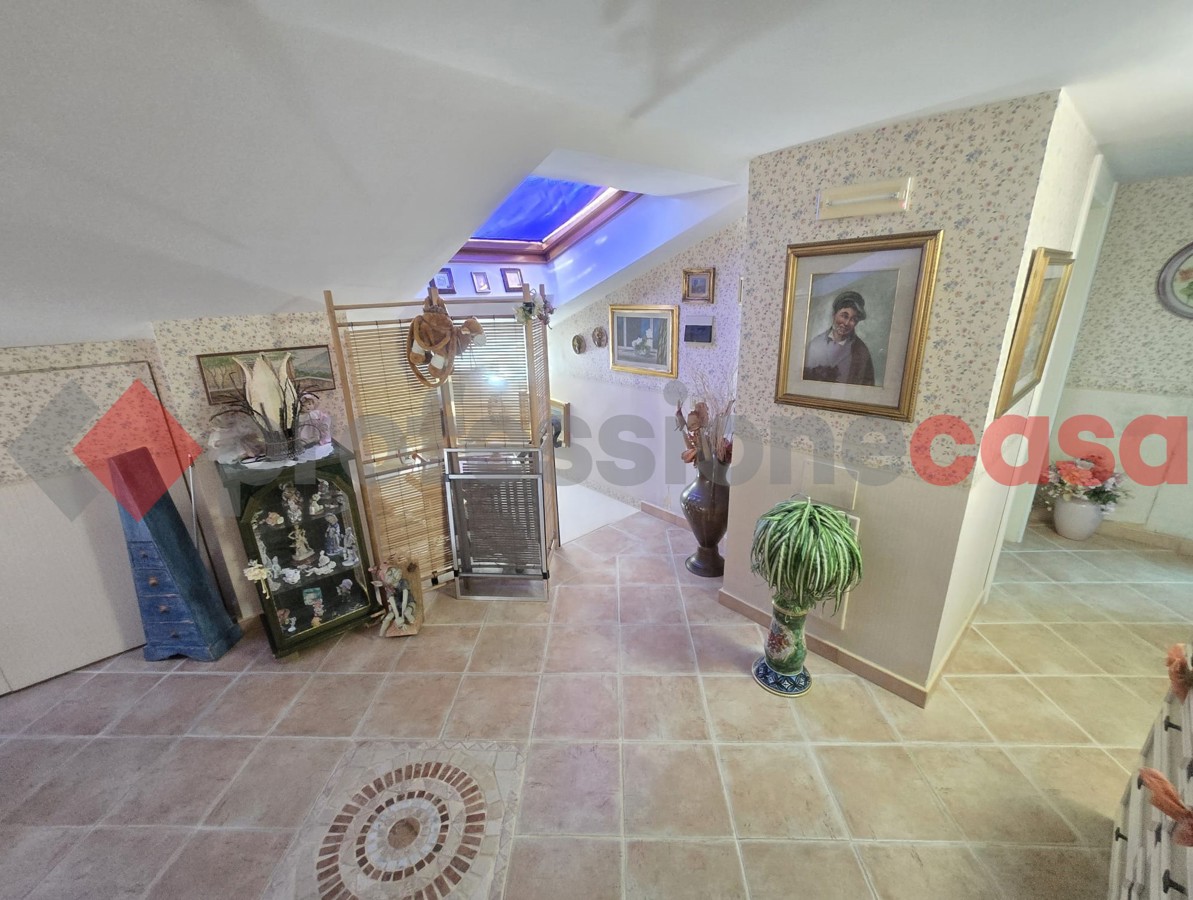 Foto 19 di 30 - Appartamento in vendita a Salerno