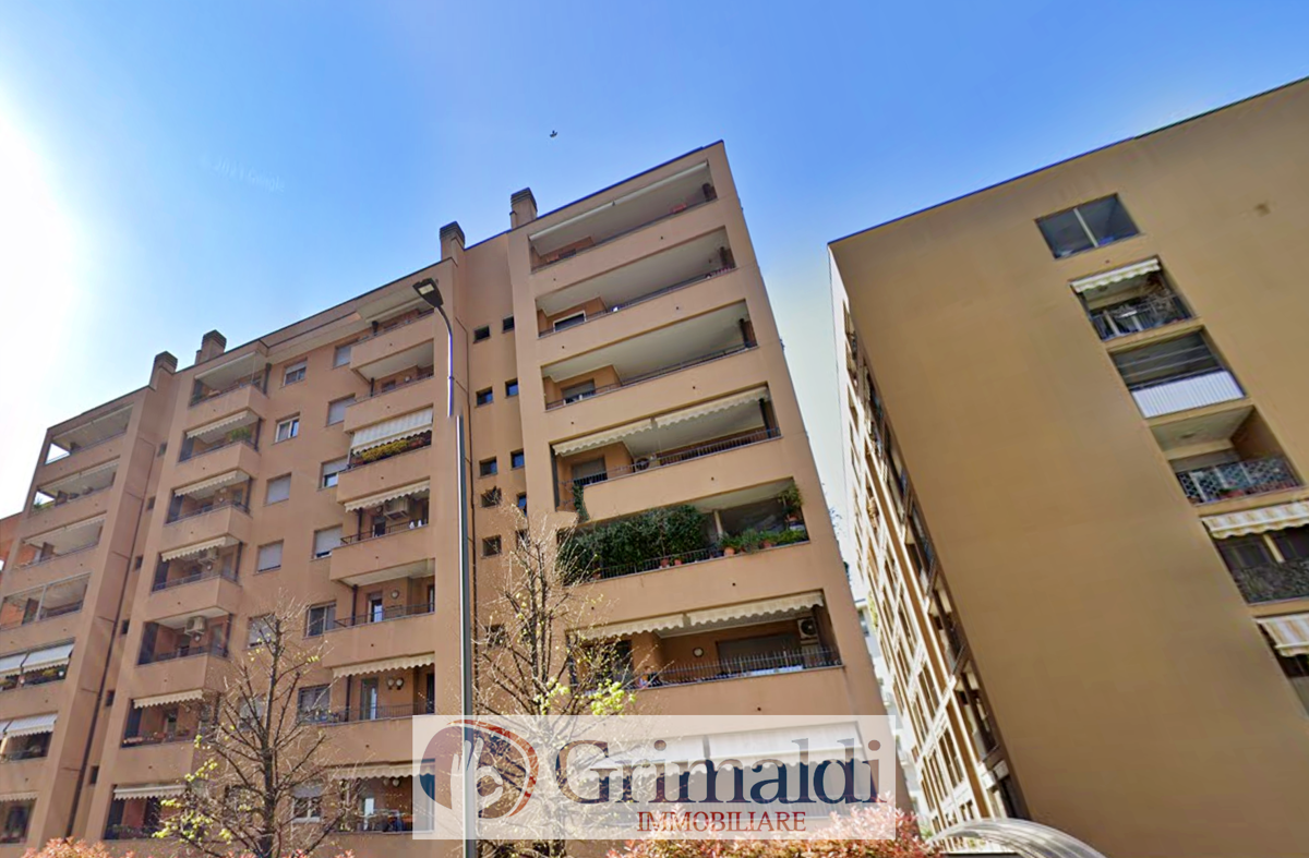 Foto 1 di 19 - Appartamento in vendita a Milano