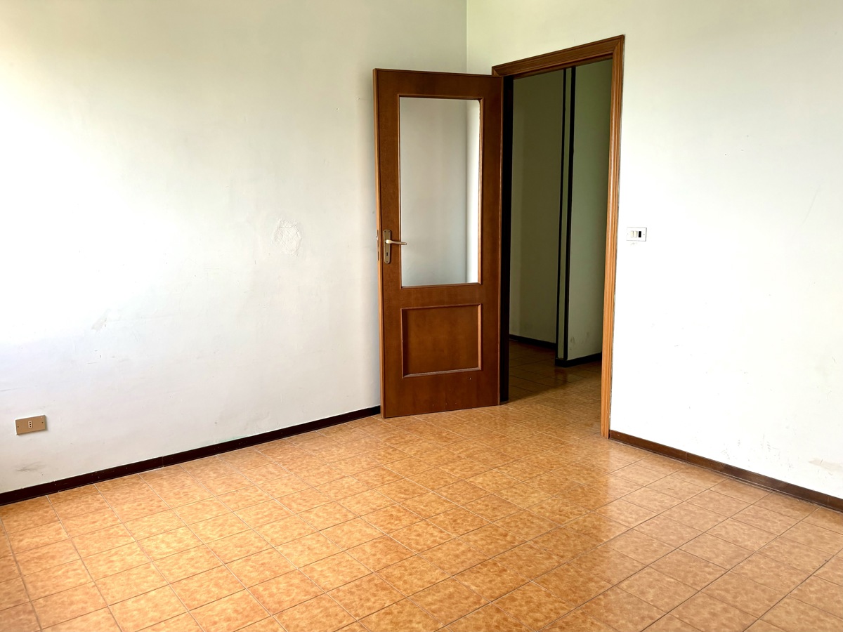 Foto 10 di 12 - Appartamento in vendita a Campomarino