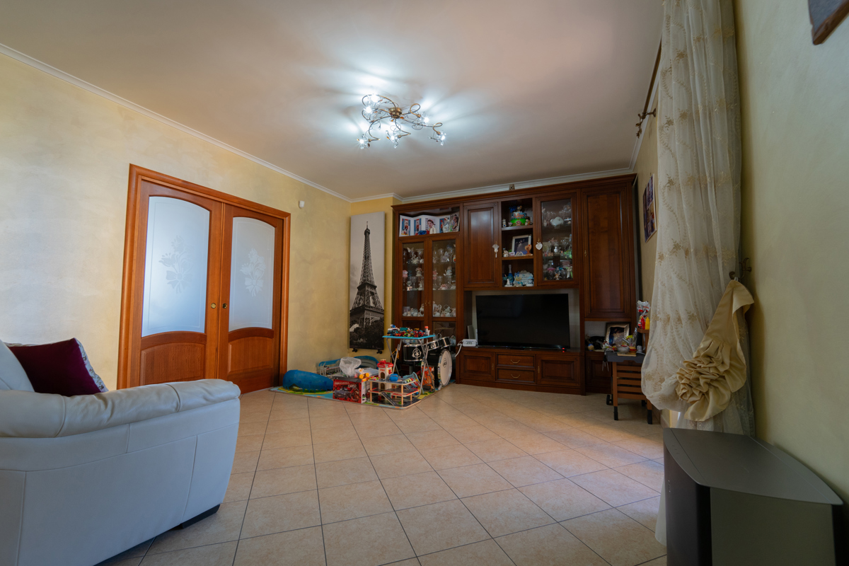 Foto 12 di 23 - Appartamento in vendita a Orta di Atella