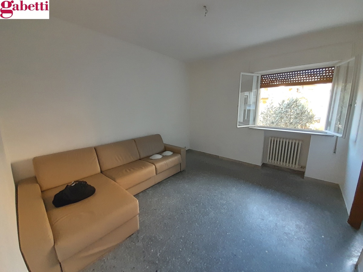 Foto 2 di 13 - Appartamento in vendita a Poggibonsi