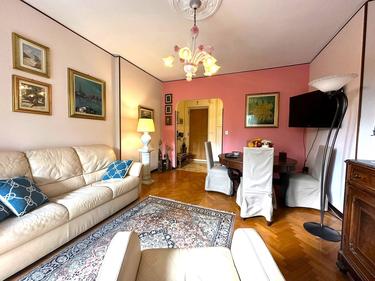 Foto 2 di 16 - Appartamento in vendita a Sanremo