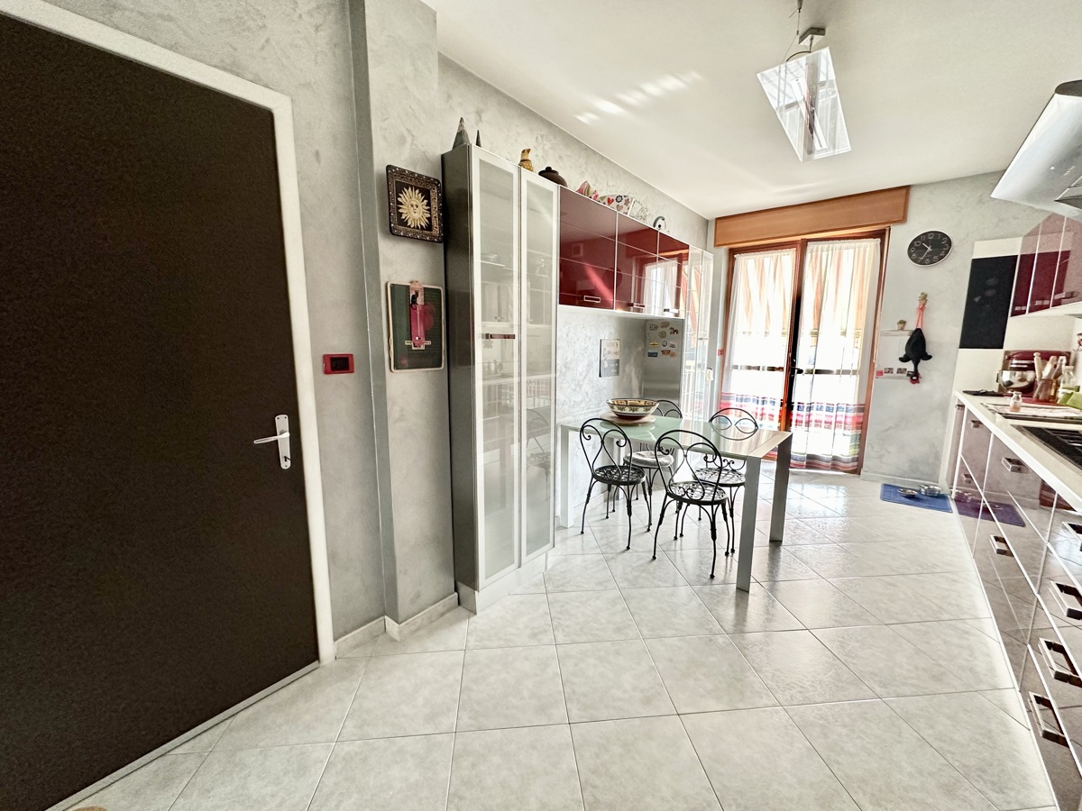 Foto 12 di 35 - Appartamento in vendita a Grugliasco
