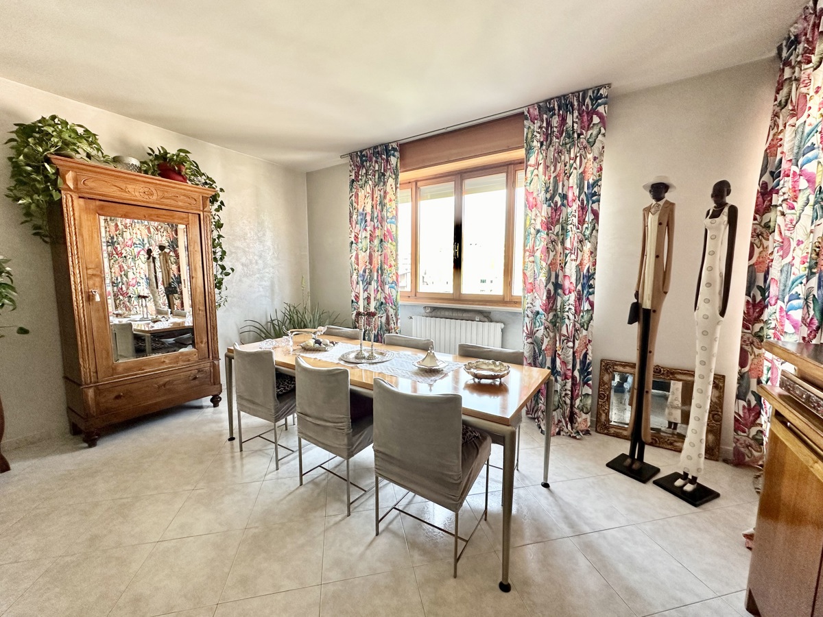 Foto 4 di 35 - Appartamento in vendita a Grugliasco