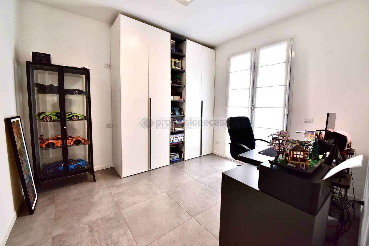 Foto 16 di 27 - Appartamento in vendita a Seveso