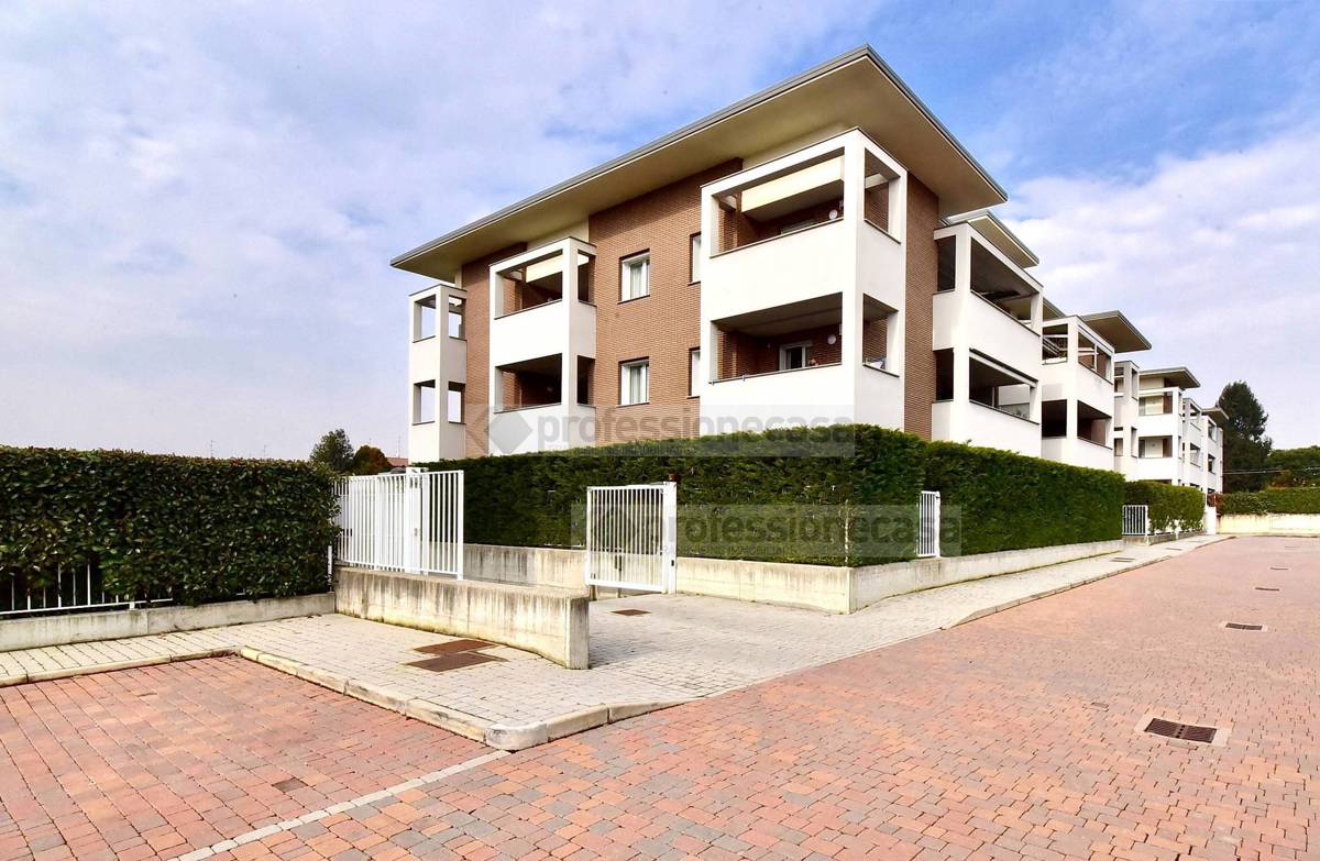Foto 24 di 27 - Appartamento in vendita a Seveso